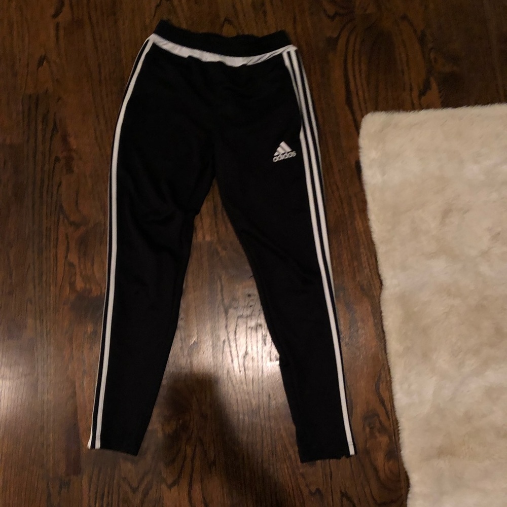black adidas joggers